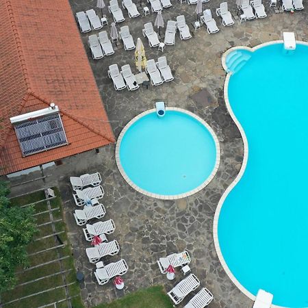 Vidima Apartment Hotel Apriltsi  Eksteriør billede