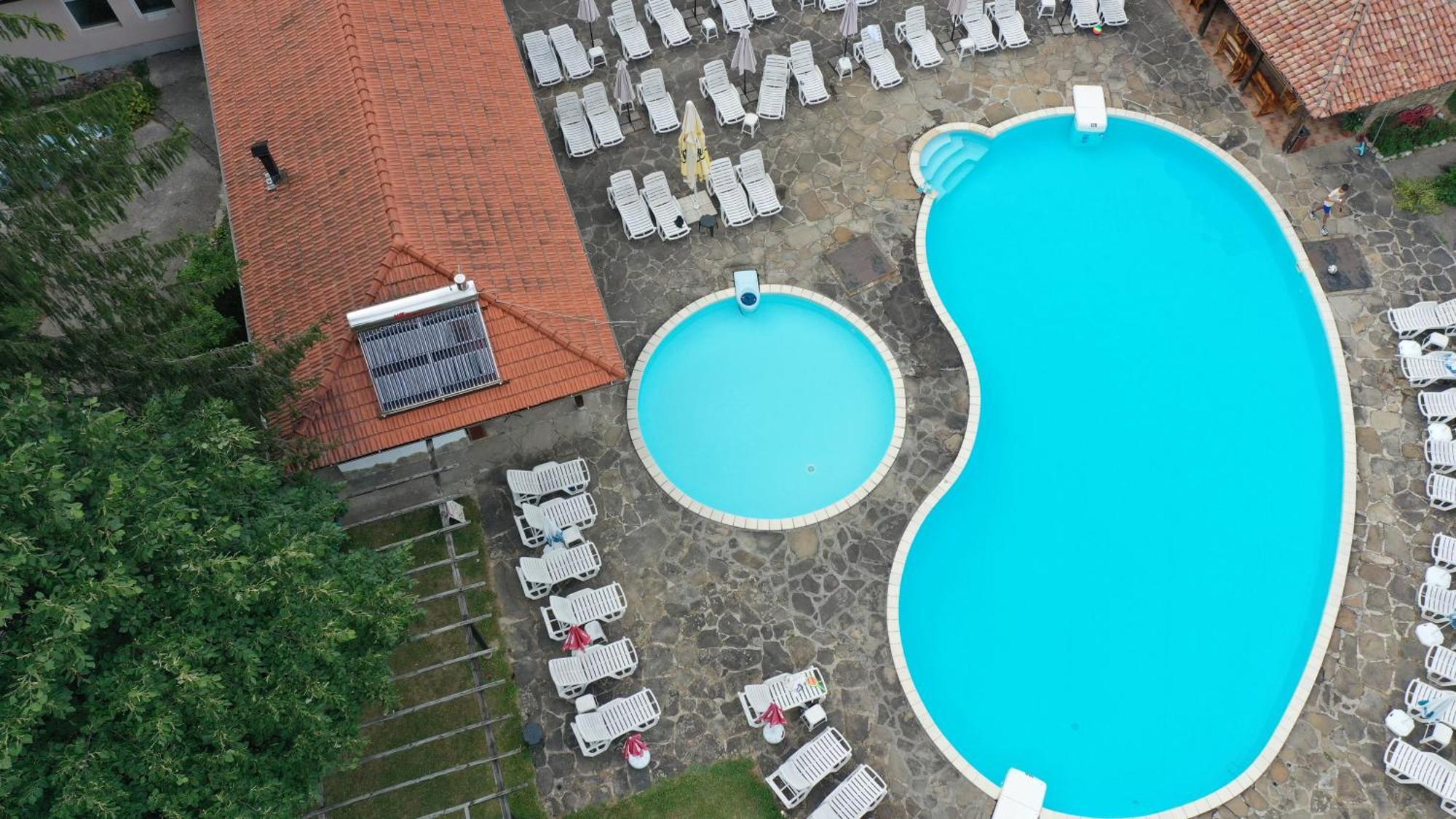 Vidima Apartment Hotel Apriltsi  Eksteriør billede