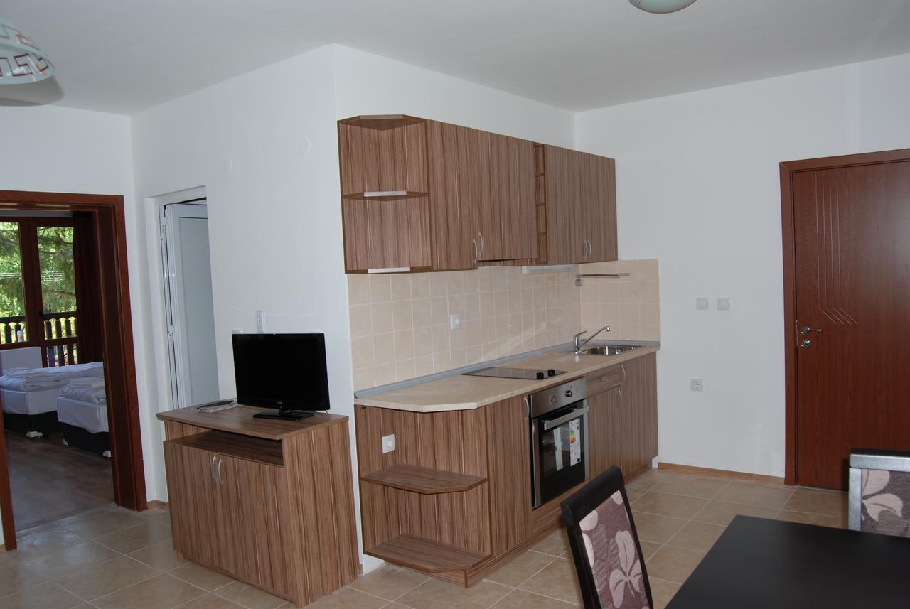 Vidima Apartment Hotel Apriltsi  Eksteriør billede